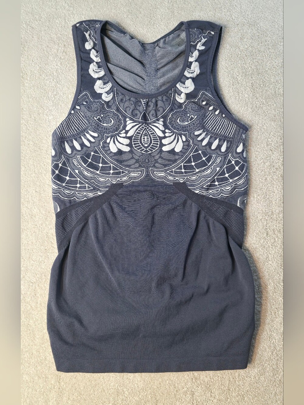 Athleta Grey Compression Tank Ruched Paisley Workout Gym Jogging Size S